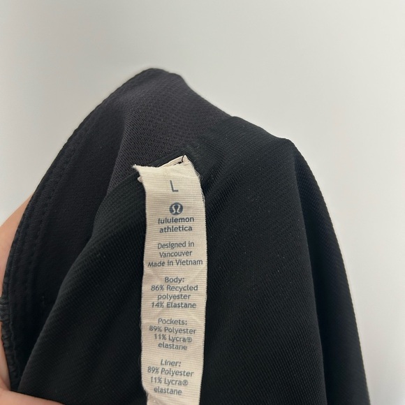 Lululemon Men's Black Casual Athletic Lightweight Shorts size large athleisure - Picture 10 of 11